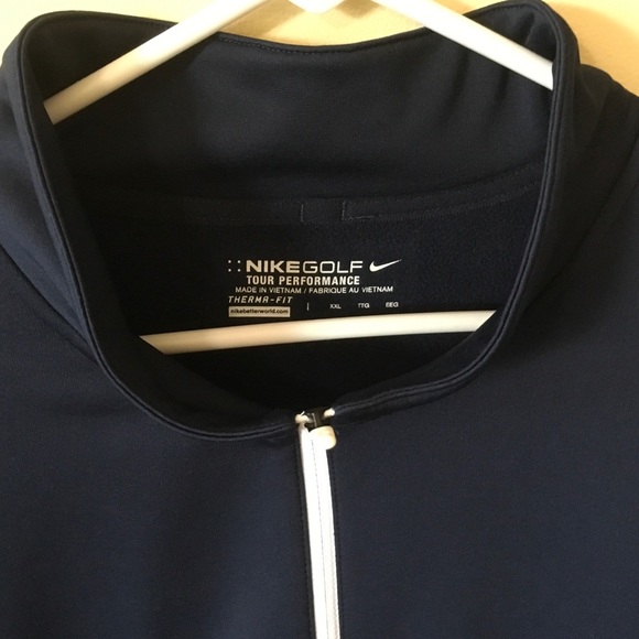 SOLD!!! 18 TODAY ONLY!!!! Nike Golf Tour Pullover - Picture 3 of 4